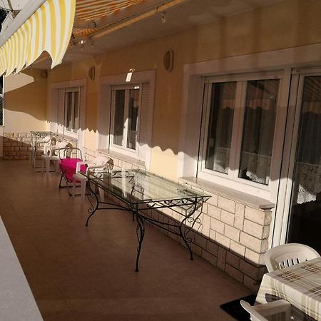 Apartments Bujan Crikvenica Kültér fotó
